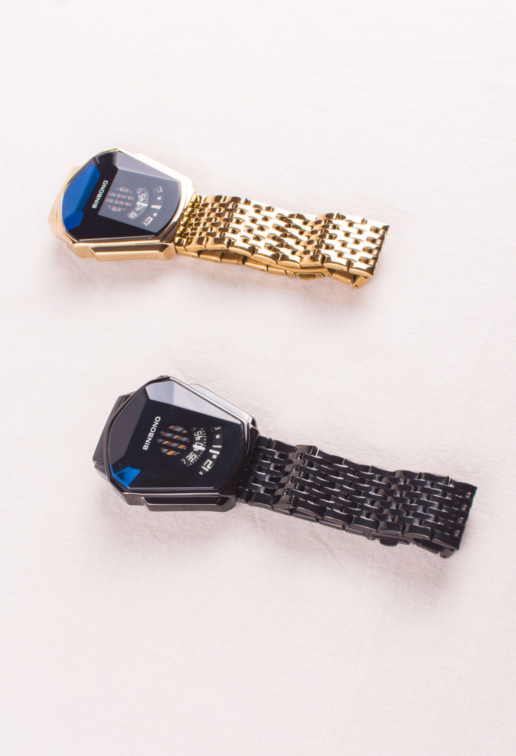 Design BinBond Luxury Watch
